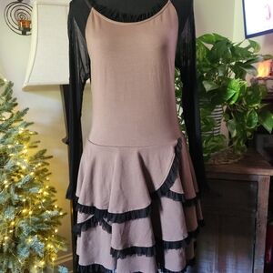 Chic Layered Dress with Black Sleeves